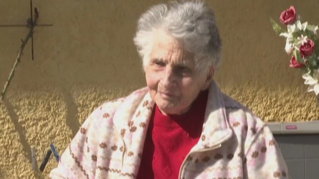 Koronavirusą įveikusi 95-erių senolė: „Gydytojų prašiau leisti man ramiai išeiti“