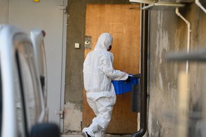 Kovai su koronavirusu būtinų priemonių gamintojų sąraše – 140 bendrovių