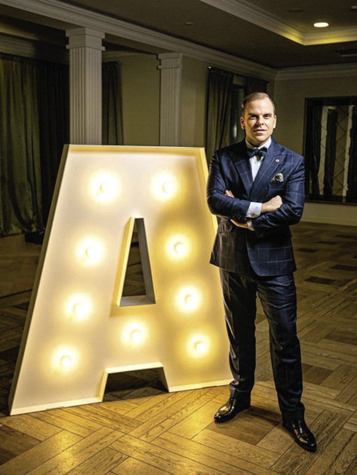 Renginių vedėjas Mantas Kazlauskas užsikrėtė koronavirusu.<br> Soc. tinklų nuotr.