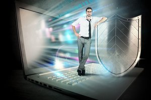 Kibernetinis saugumas: daugiau iššūkių persikėlus dirbti į namus?