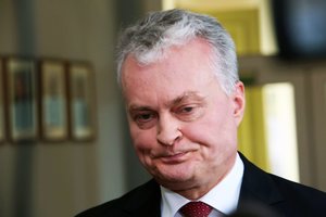 G. Nausėda vėl pažėrė kritikos – užkliuvo situacija dėl medikų testavimo