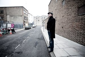 Anglijoje gyvenantis E. Montvidas: „Londonas – filmavimo aikštelė, o aš – siurrealistinio filmo aktorius“