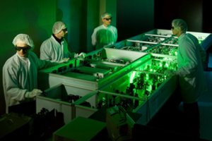 Ką daro vienas galingiausių lazerių pasaulyje – kurį sukūrė lietuviai