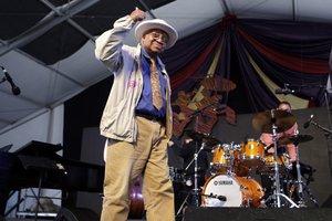 Džiazo patriarchas Ellisas Marsalisas mirė po koronaviruso sukeltų komplikacijų