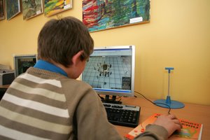 Nuotolinio mokymosi grimasos: pornografija, patyčios ir raginimai mokslo metus baigti anksčiau