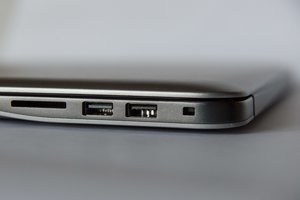 Sukčiai lengvatikių tyko internete