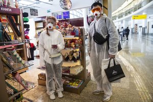 Rusų verslas dėl koronaviruso irgi rauda, valdžia pagalbą žada po pusmečio