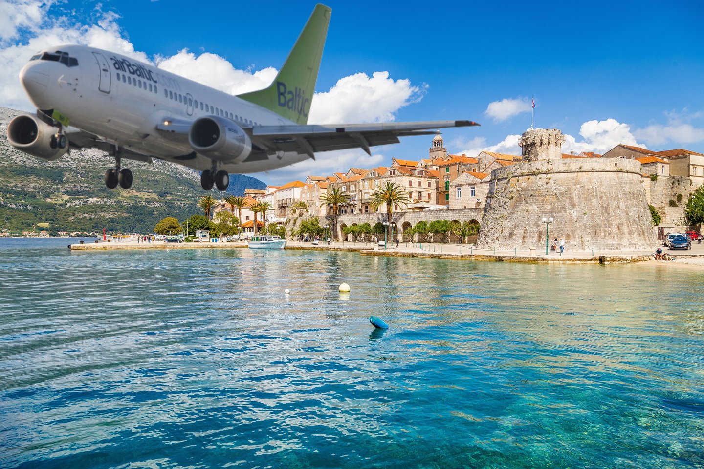 Norint pasiekti Kroatiją su „airBaltic“ vasaros sezono metu, tą įmanoma padaryti tik skrendant per Rygą.