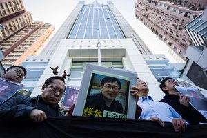 Po beveik penkerių metų kalėjime į laisvę paleistas kinų žmogaus teisių advokatas