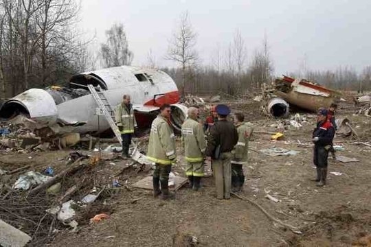 2010 m. skrisdami į Katynės žudynių metinių minėjimą lėktuvo katastrofoje prie Smolensko žuvo Lenkijos prezidentas Lechas Kaczyńskis su žmona ir visi delegacijos nariai.<br>"Reuters"