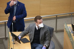 VRK paskirstė pirmąją beveik 3 mln. eurų dotaciją partijoms: daugiausia – konservatoriams 