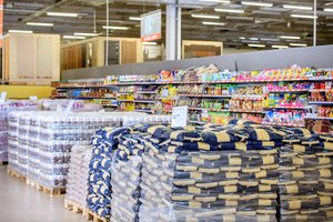 „Senukai“ pradeda prekybą maisto produktais ir Kaune bei Klaipėdoje