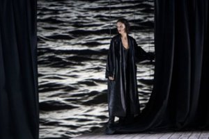 Rusų kritikai apie O. Koršunovo „Žuvėdrą“: taip reikia statyti A. Čechovą, arba Oskaras už režisūrą