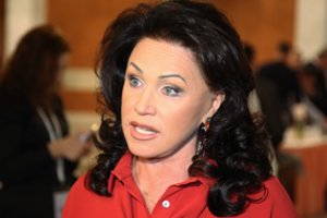 Paaiškėjo, kokia į dirbtinę komą panardintos žinomos Rusijos atlikėjos N. Babkinos būklė