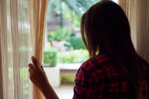 Klaipėdietė nežino, ar gali pagaliau išeiti į lauką: „Niekaip nesulaukiu atsakymo“