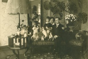 Velykos tarpukariu: net naktį pilnos gatvės žmonių