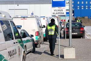 Koronavirusu užsikrėtė kelių policijos patrulis: izoliuoti kartu dirbę kolegos