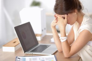 Jauna mergina panikuoja: jaučiuosi kaip eksperimentinis triušis