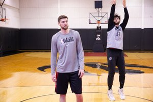 Mįslinga mirtis „Portland Trail Blazers“ trenerių štabe