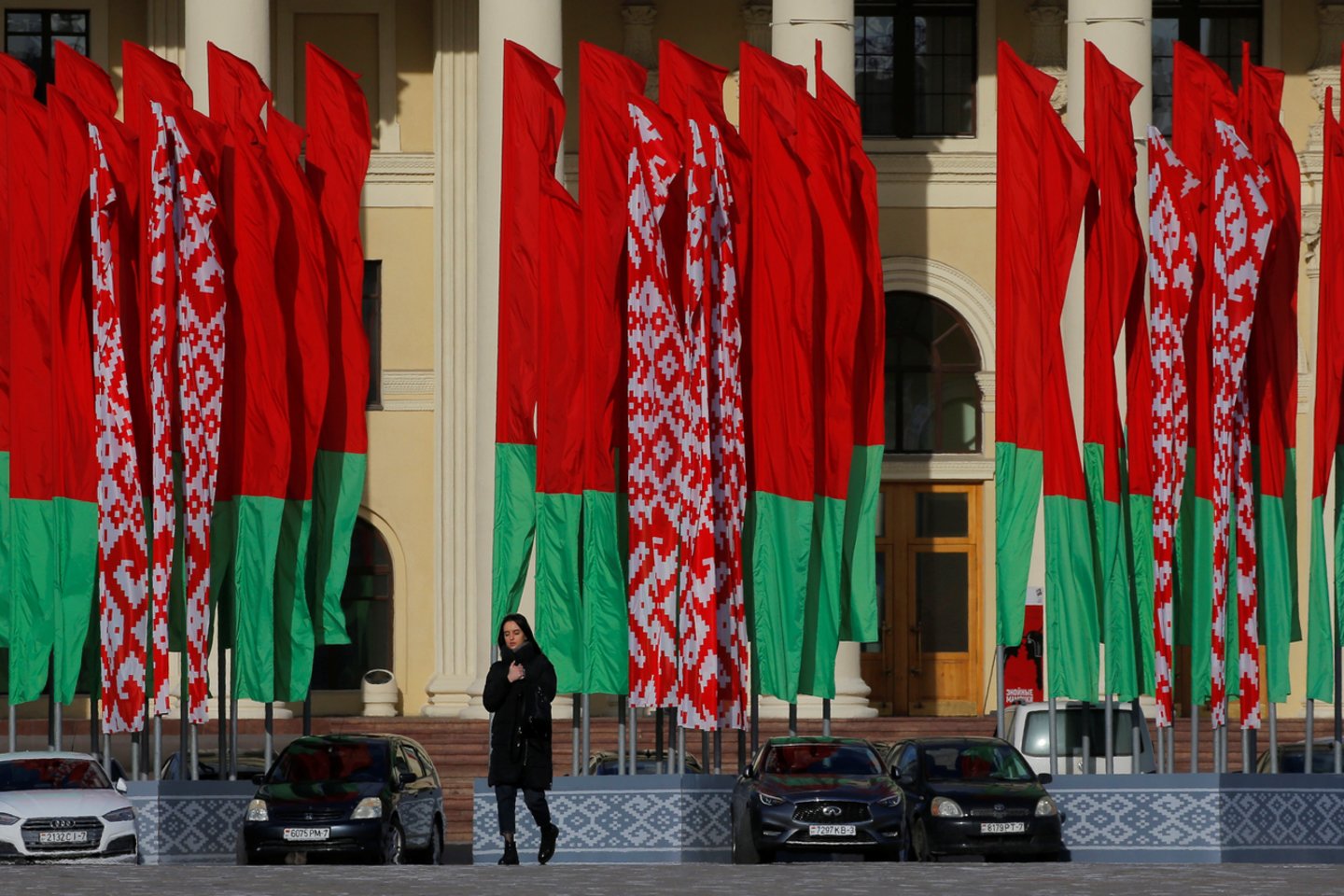 Baltarusijos prezidento Aliaksandro Lukašenkos kontroversišką retoriką apie koronavirusą reikėtų sieti su trapia šalies ekonomine situacija, teigia Vilniaus universiteto Tarptautinių santykių ir politikos mokslų instituto (VU TSPMI) politologas Vytis Jurkonis.<br>Reuters/Scanpix nuotr.