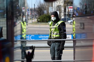 A. Veryga: karantinas gali būti dar pratęstas, kai kam sąlygos švelnės dar nuo šios savaitės