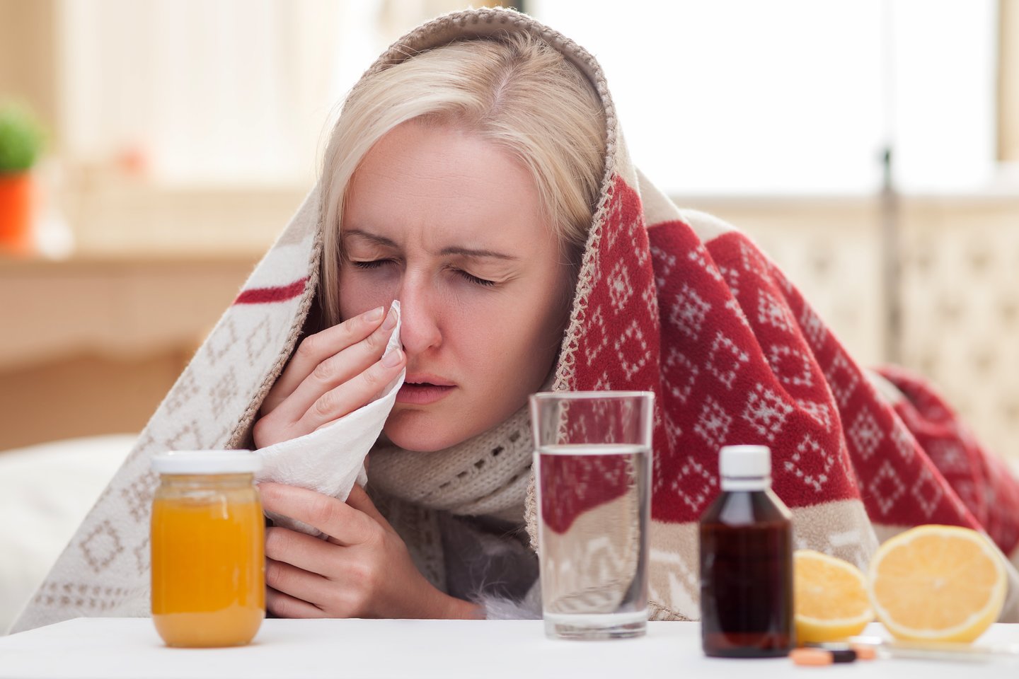 Sergamumas gripu ir peršalimo ligomis Lietuvoje mažėja.<br>123rf nuotr.