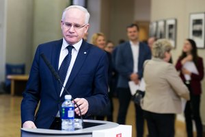 A. Monkevičius: mokslo metai neturėtų baigtis anksčiau nei birželio 1-oji