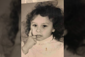 Garsi atlikėja prisiminė vaikystę: „Man sakydavo, kad užaugusi būsiu dainininke. Prikalbėjo“