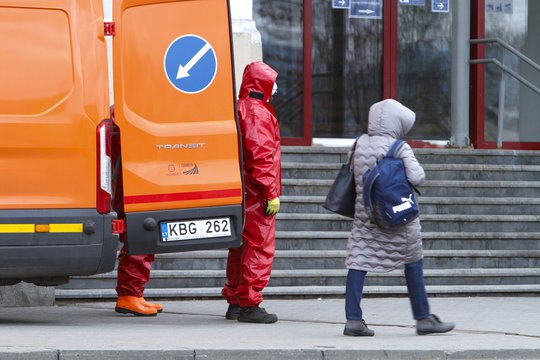 Lietuvoje – daugiau nei 20 koronaviruso židinių, nerimą kelia Nemenčinė, Klaipėda, Marijampolė