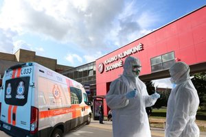 Nuo COVID-19 miręs kaunietis reanimacijoje praleido savaitę