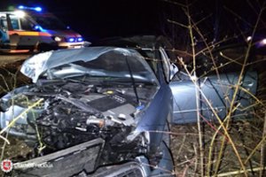 Savaitgalio avarijose sužeista 12 žmonių