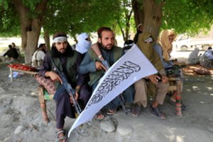 Afganistane nusiritus naujai smurto bangai žuvo dešimtys žmonių