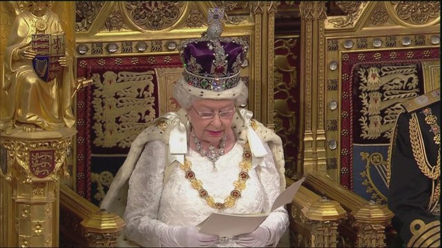 Karalienė Elizabeth II švenčia 94 gimtadienį: įprastoms iškilmėms sutrukdė koronavirusas