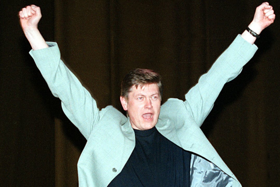 1998 m. įkurta Naujosios sąjungos (socialliberalų) partija. Pirmininku išrinktas Artūras Paulauskas.<br>P.Lileikio nuotr.