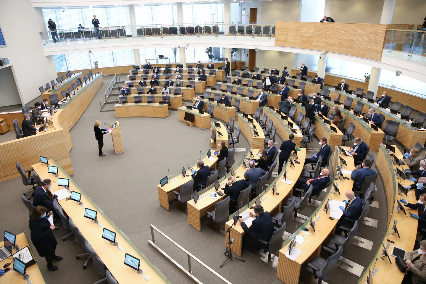 Tautos išrinktųjų balsavimas dėl KT ir AT teisėjų parodė: Seimas taip pat turi daug galių ir aklai jau nebebalsuoja.<br>R.Danisevičiaus nuotr.