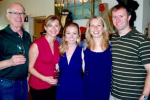 Negalėdami būti šalia mirštančio tėvo vaikai rado kaip parodyti jam meilę