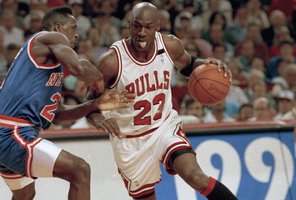 Desertas krepšinio gerbėjams – legendinės M. Jordano rungtynės