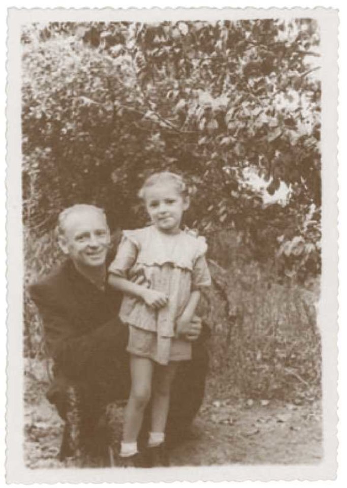  1945 metų balandžio 25 dieną prasidėjo A.Ramanausko-Vanago partizano kelias (nuotr. su dukra Auksute, 1953 m.).<br> Nuotr. iš A.Ramanauskaitės-Skokauskienės asmeninio archyvo.
