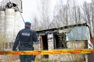 Kruvini pėdsakai Plungėje atvedė prie ką tik iš kalėjimo grįžusio recidyvisto