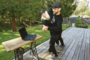 Sudėtingas laikotarpis sportinių šokių atstovams: liko be partnerių ir salių