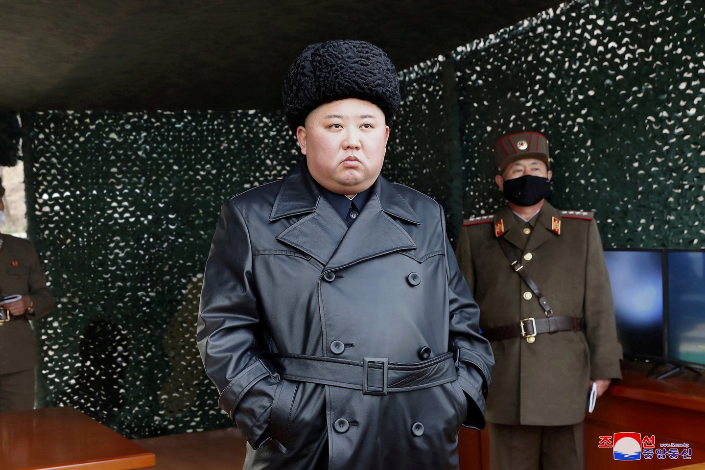 Sklandant įvairiems gandams apie Šiaurės Korėjos lyderio sveikatą, Kim Jong Unui greičiausiai priklausantis traukinys buvo pastebėtas pajūrio kurorte rytinėje šalies dalyje, parodė autoritetingos JAV svetainės „38 North“ palydovinės nuotraukos.<br>Reuters/Scanpix nuotr.