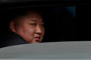 Neigia Šiaurės Korėjos lyderio mirtį: Kim Jong Unas yra „gyvas ir sveikas“