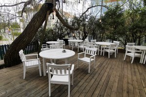 Vilnius virs dideliu restoranu: 150 lauko kavinių prašymų per dieną