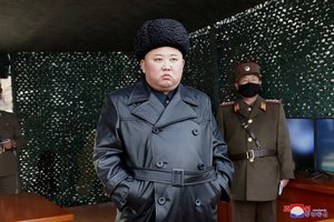 Kinija nekomentuoja pranešimų apie Kim Jong-uno sveikatos būklę