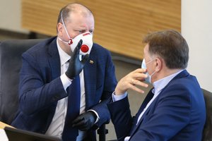 S. Skvernelio rekomendacijos Motinos dienai: pasakė, kur vykti, o kur – ne