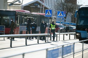 Per karantiną grįžusių emigrantų išlaikymas jau kainavo tūkstančius eurų