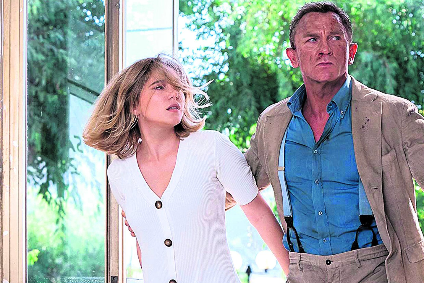 L.Seydoux ir D.Craigas filme „Mirtis palauks“.