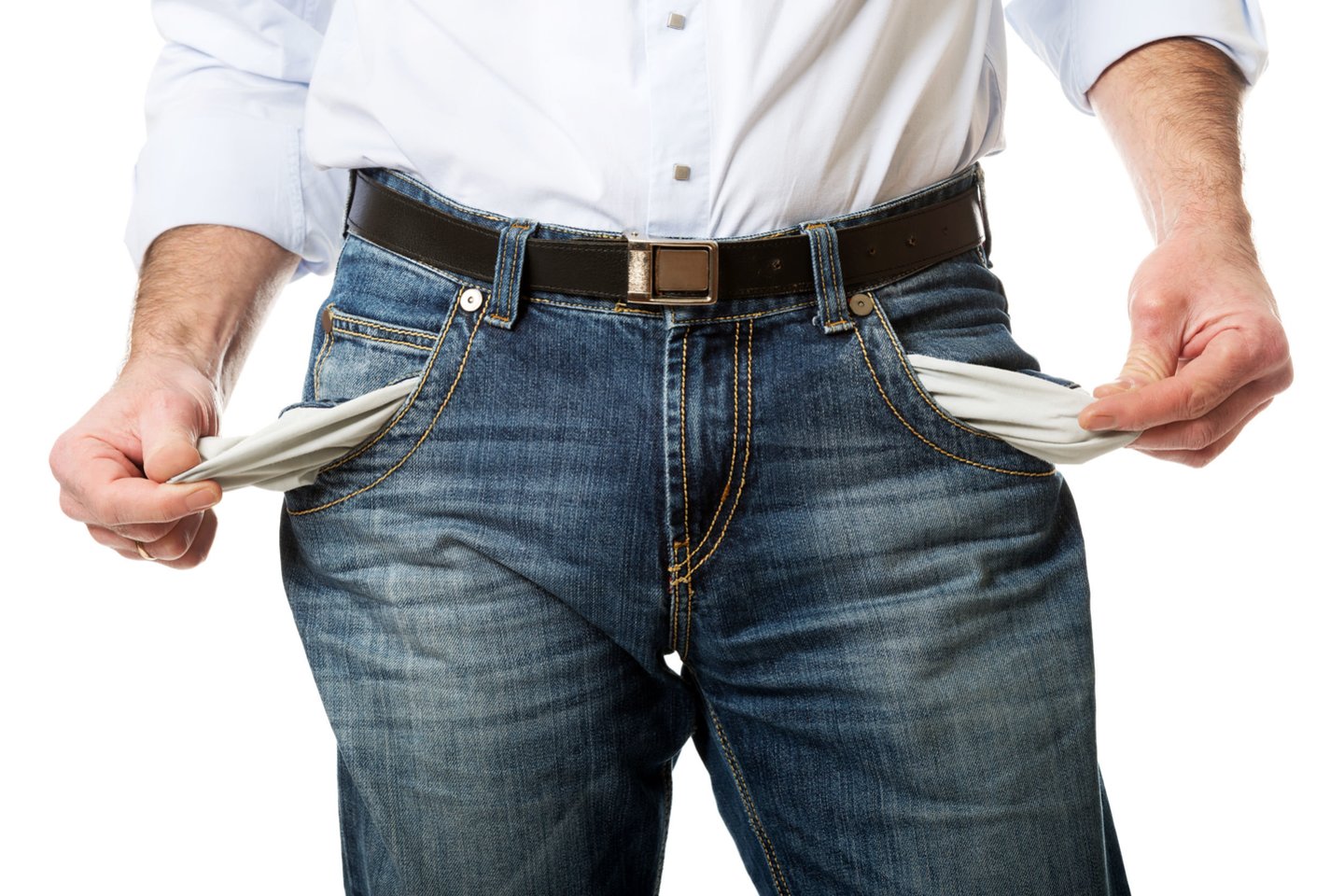 Mane taip metė iš namų, kad tik dulkes liko nusivalyti nuo kelnių. <br>123rf nuotr.