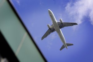 „American Airlines“ dėl COVID-19 patyrė 2,2 mlrd. dolerių nuostolių