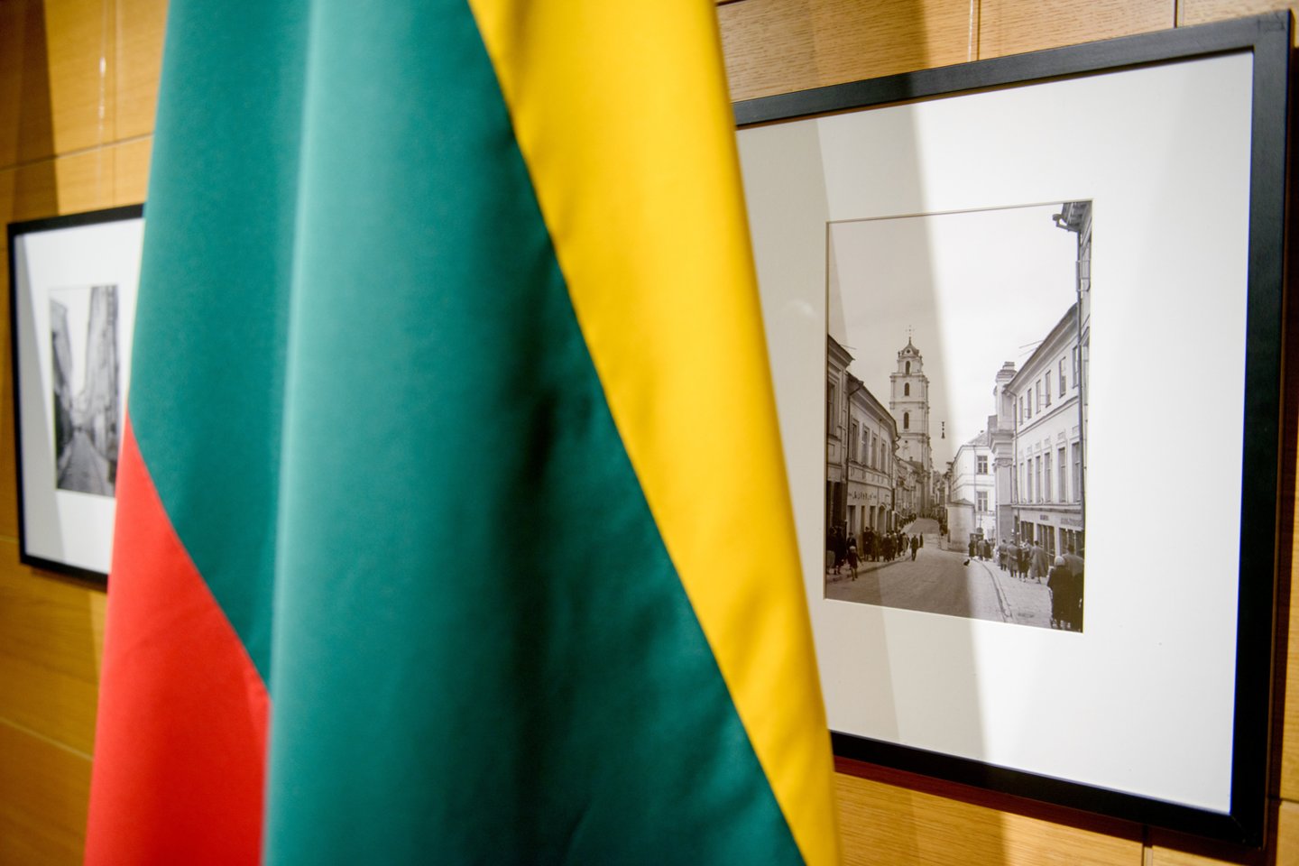 Lietuviškasis viešasis diskursas apie dalies lietuvių dalyvavimą Holokauste ir tai, kas turėtų būti už tai atsakingas bei kokia turėtų būti toji atsakomybė, malasi toje pačioje aklavietėje kaip ir prieš tris dešimtmečius.<br>J.Stacevičiaus nuotr.